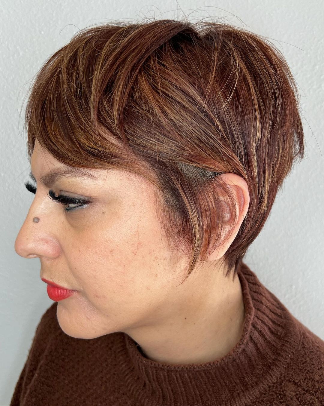 Choppy Feathered Pixie with Highlights